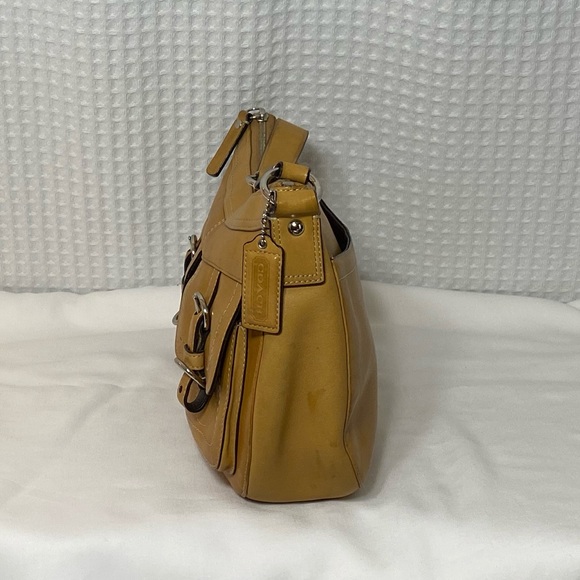 COACH Auth Camel Shoulder Silver Zip Closure Nag - Picture 7 of 13